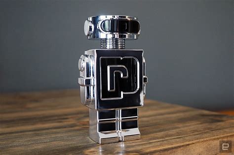 robot perfume